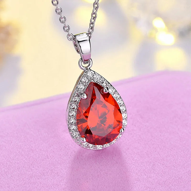 Fashion Pear-shaped Yellow Zircon Pendant Necklace Women Luxury Engagement Accessories Temperament Lady Wedding Jewelry