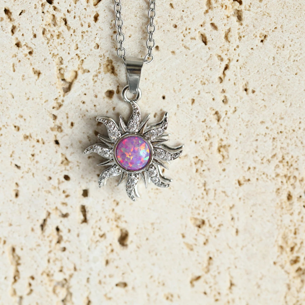 A sun necklace that can rotate, exquisite and fashionable, suitable for daily wear and holiday gifts