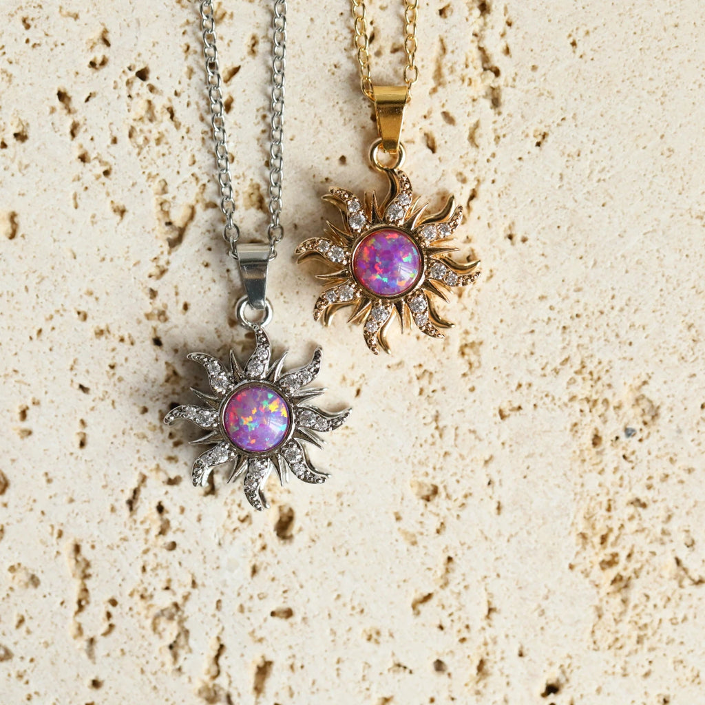 A sun necklace that can rotate, exquisite and fashionable, suitable for daily wear and holiday gifts