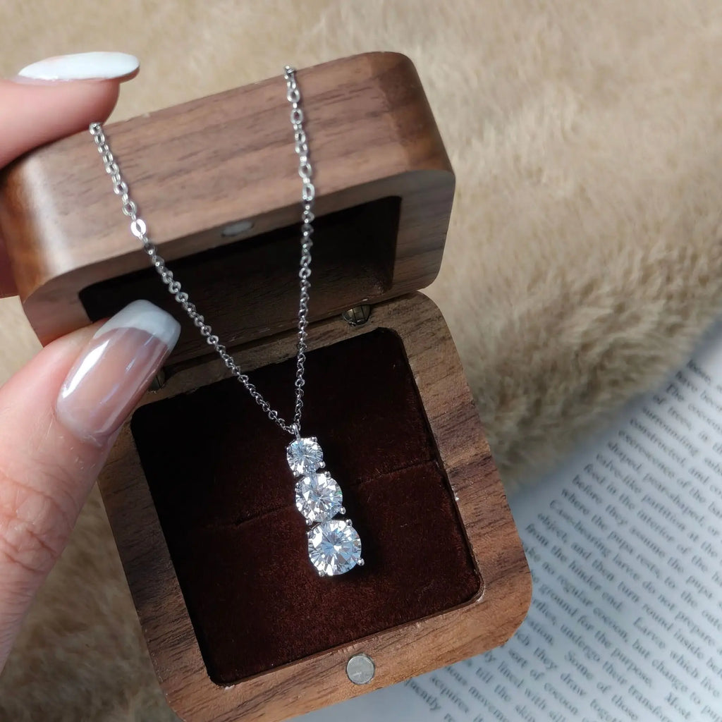 TY Real 925 Sterling Silver Moissanite Women's Pendant Necklace 1.8 Carat D Color Moissanite with Certificate Luxury Jewelry